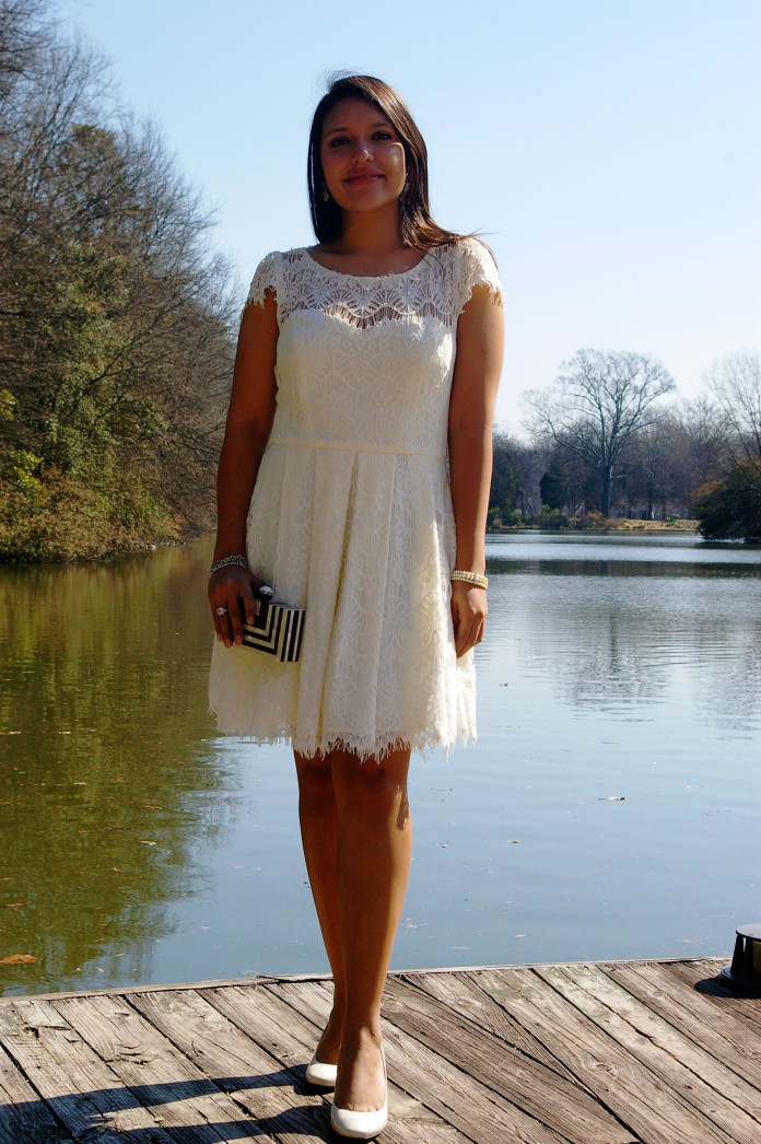 white lace dress 